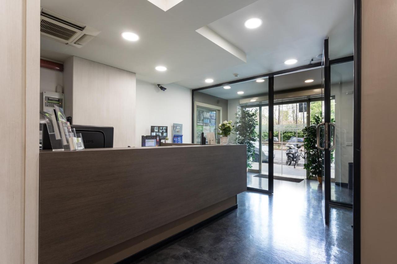 Residenza Conti Aparthotel Róma Kültér fotó