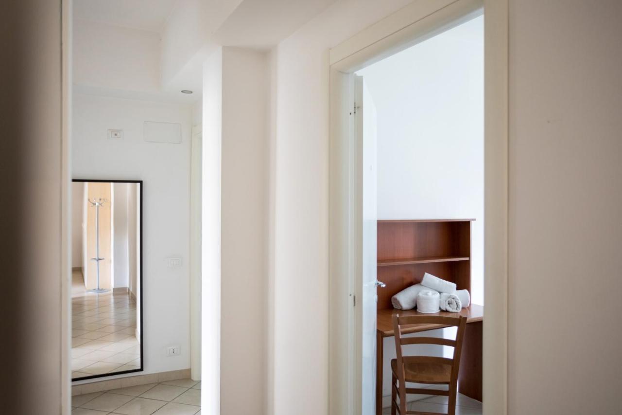 Residenza Conti Aparthotel Róma Kültér fotó