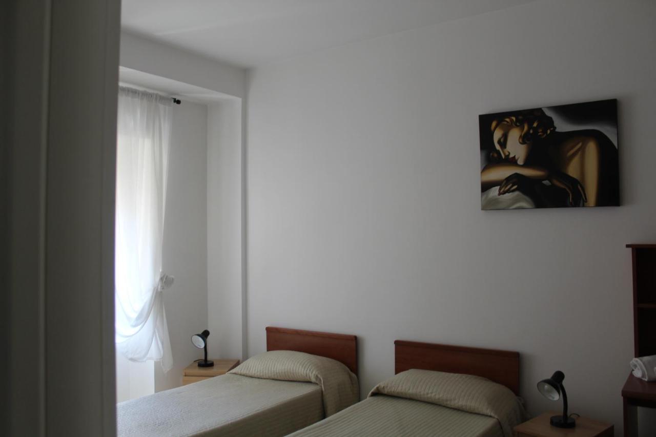 Residenza Conti Aparthotel Róma Kültér fotó